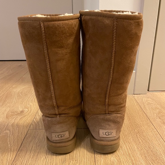UGG Classic Ultra Mini Boots – DTLR Ugg Boots